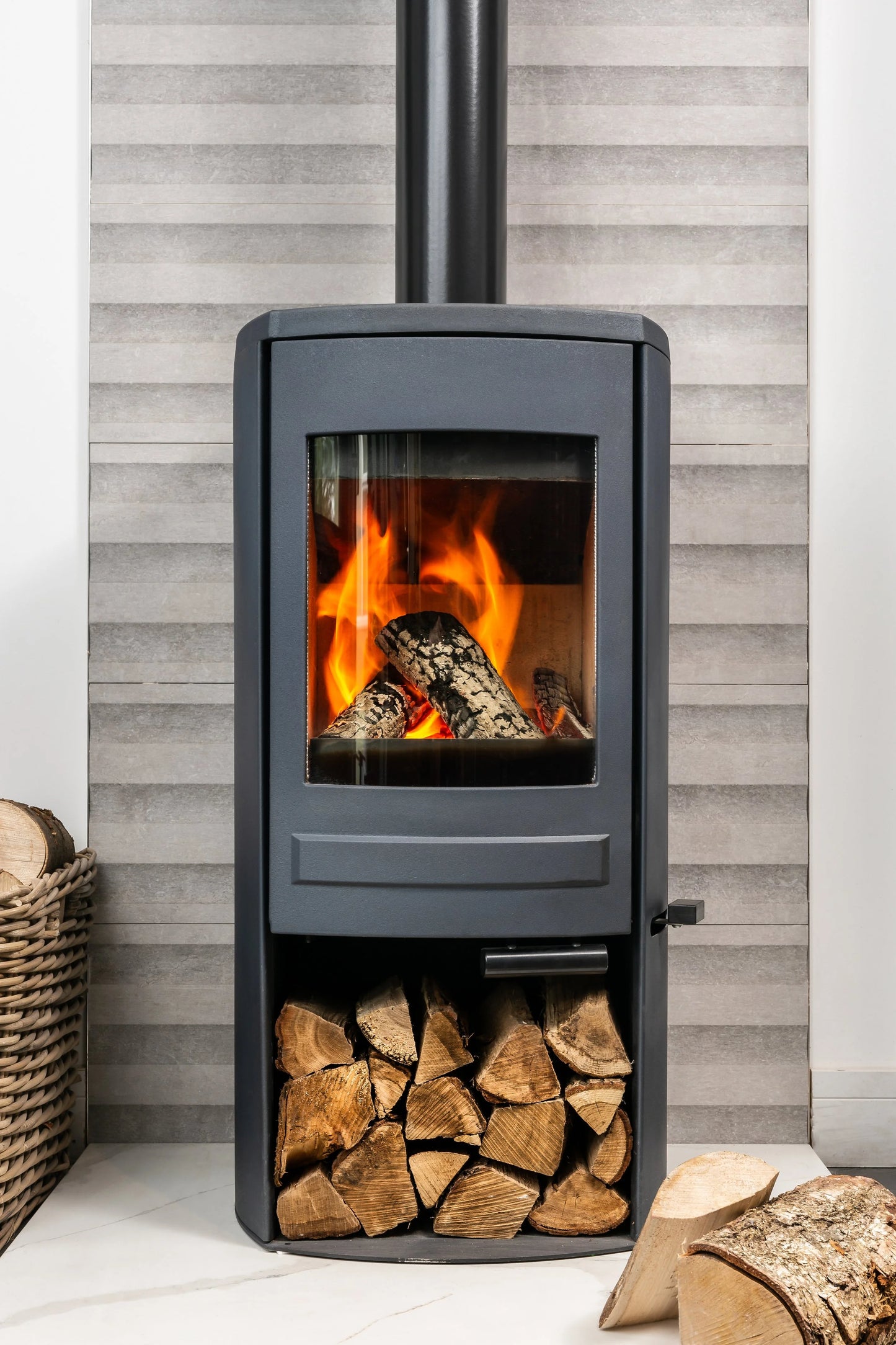 Nua Clock Brockford CS5 Freestanding Stove